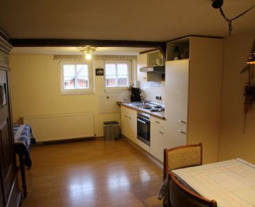 Bauernstube Esszimmer 2.JPG